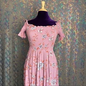 Kimchi Blue Women’s Off Shoulder Maxi Dress M